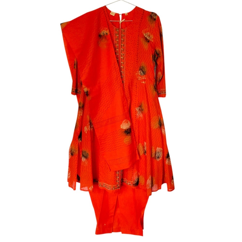Khaadi Orange Embroidered Salwar Kameez 3 Piece Set Greek Key Floral Print 42